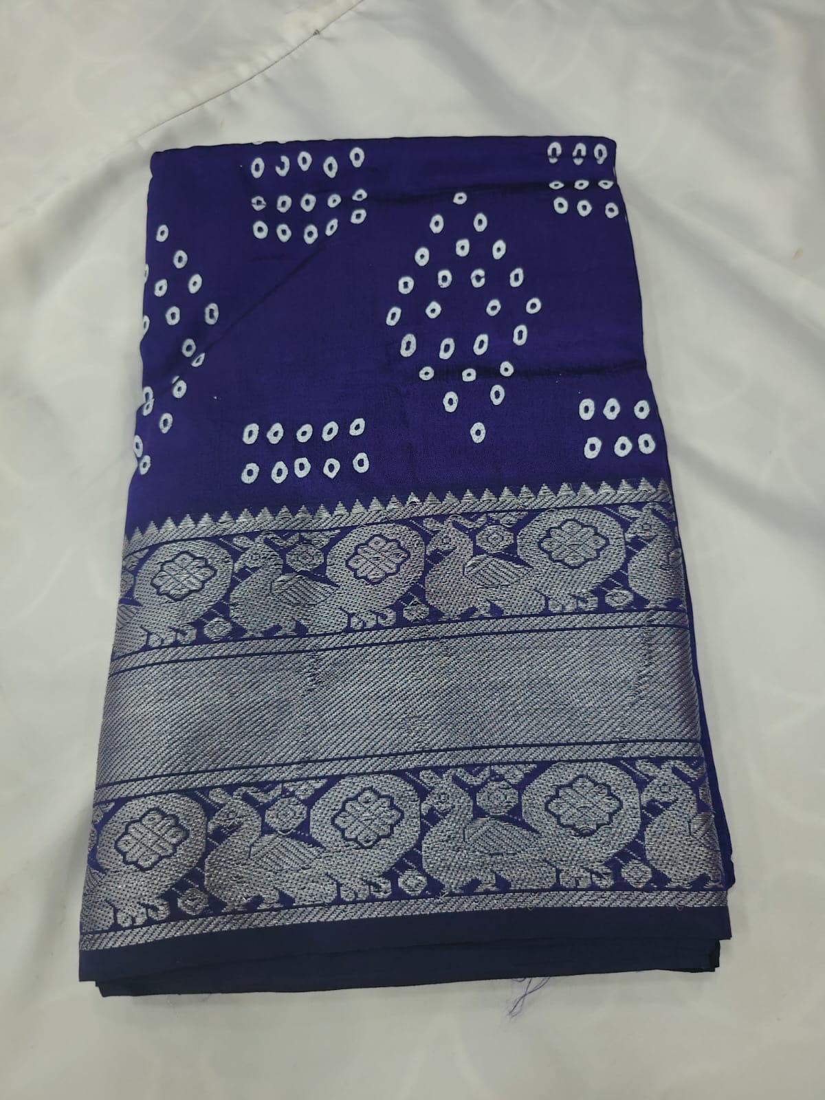 Mangalagiri Bandhini Silk Saree with Silver Zari Border