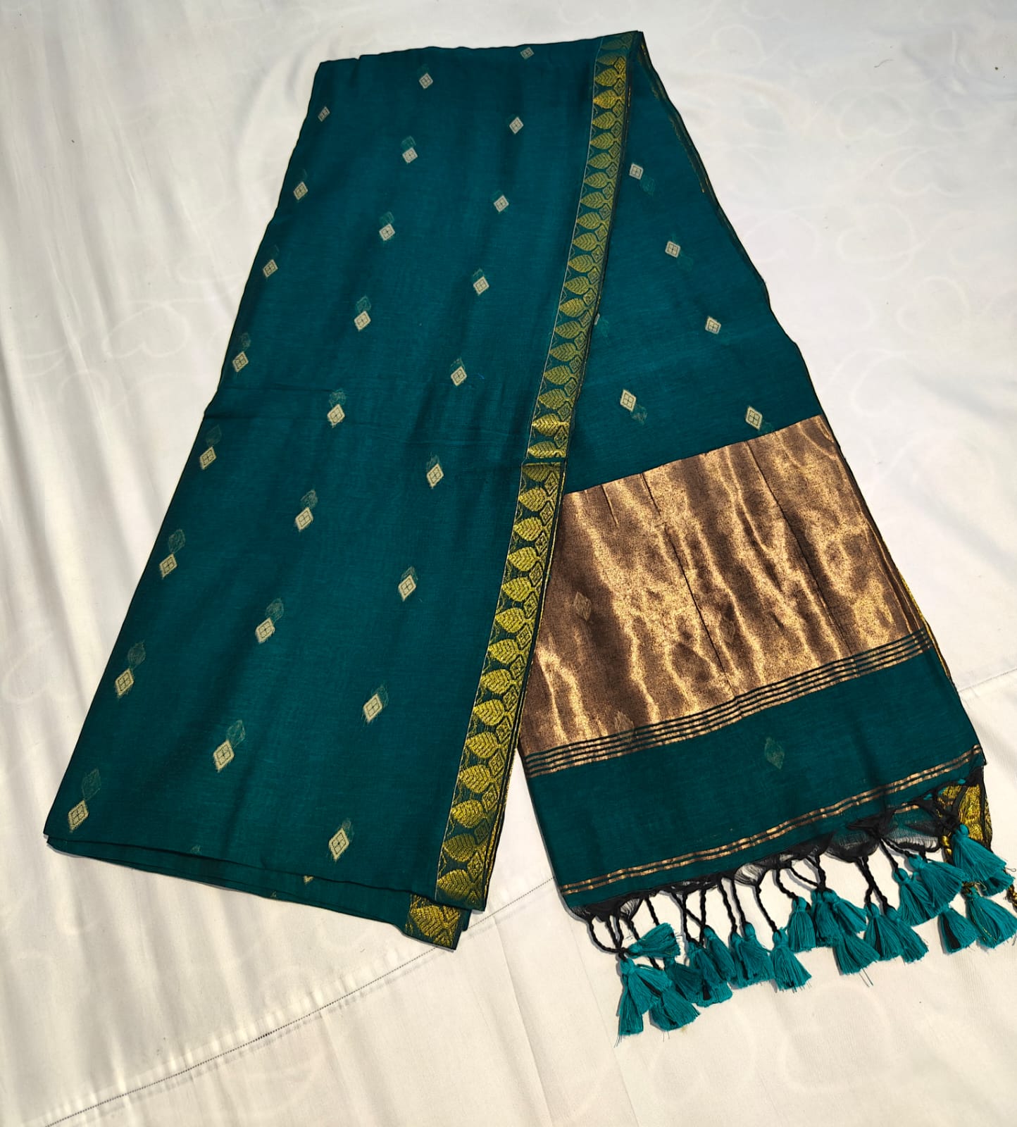 Cotton Silk Saree with Golden Zari Border & Butta Work