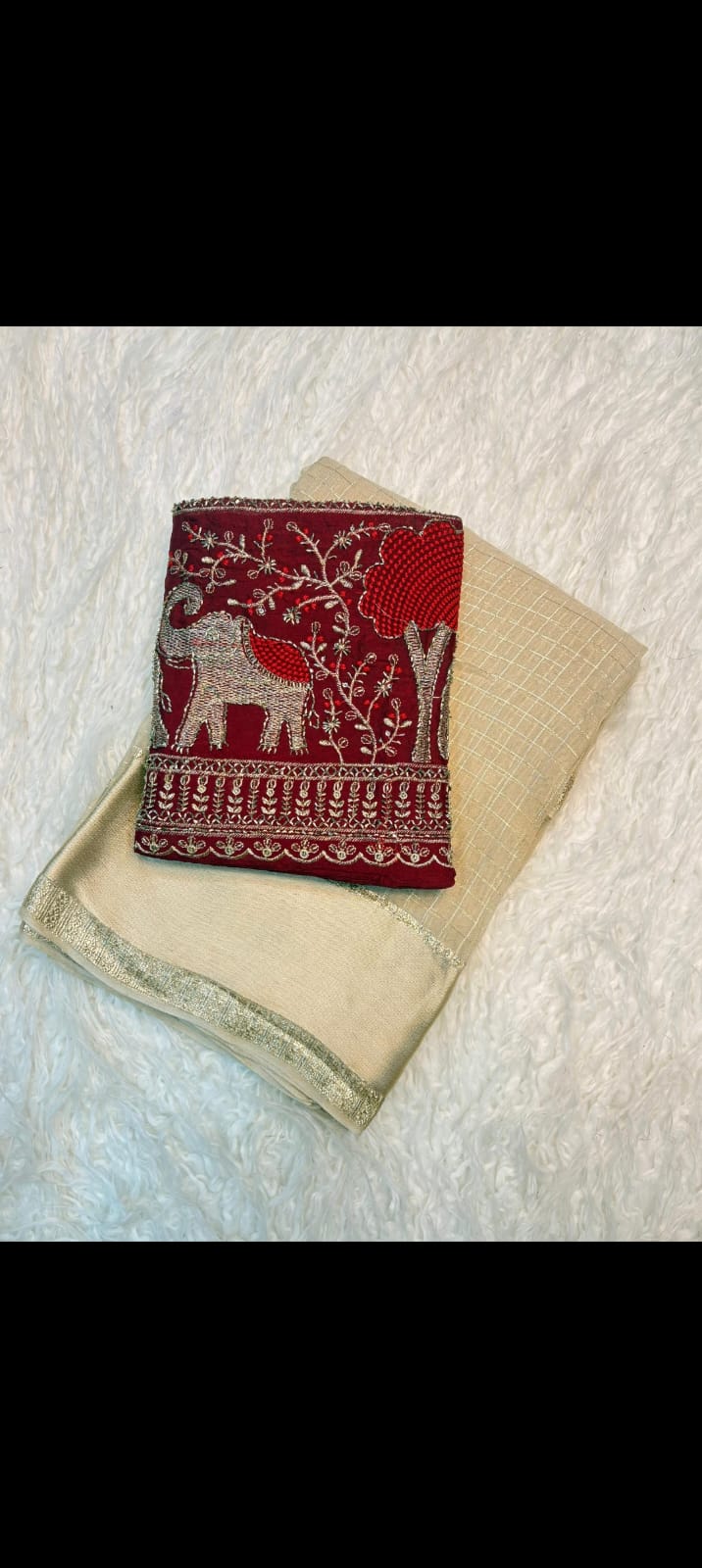 Viscose Checks Saree - With Designer Blouse