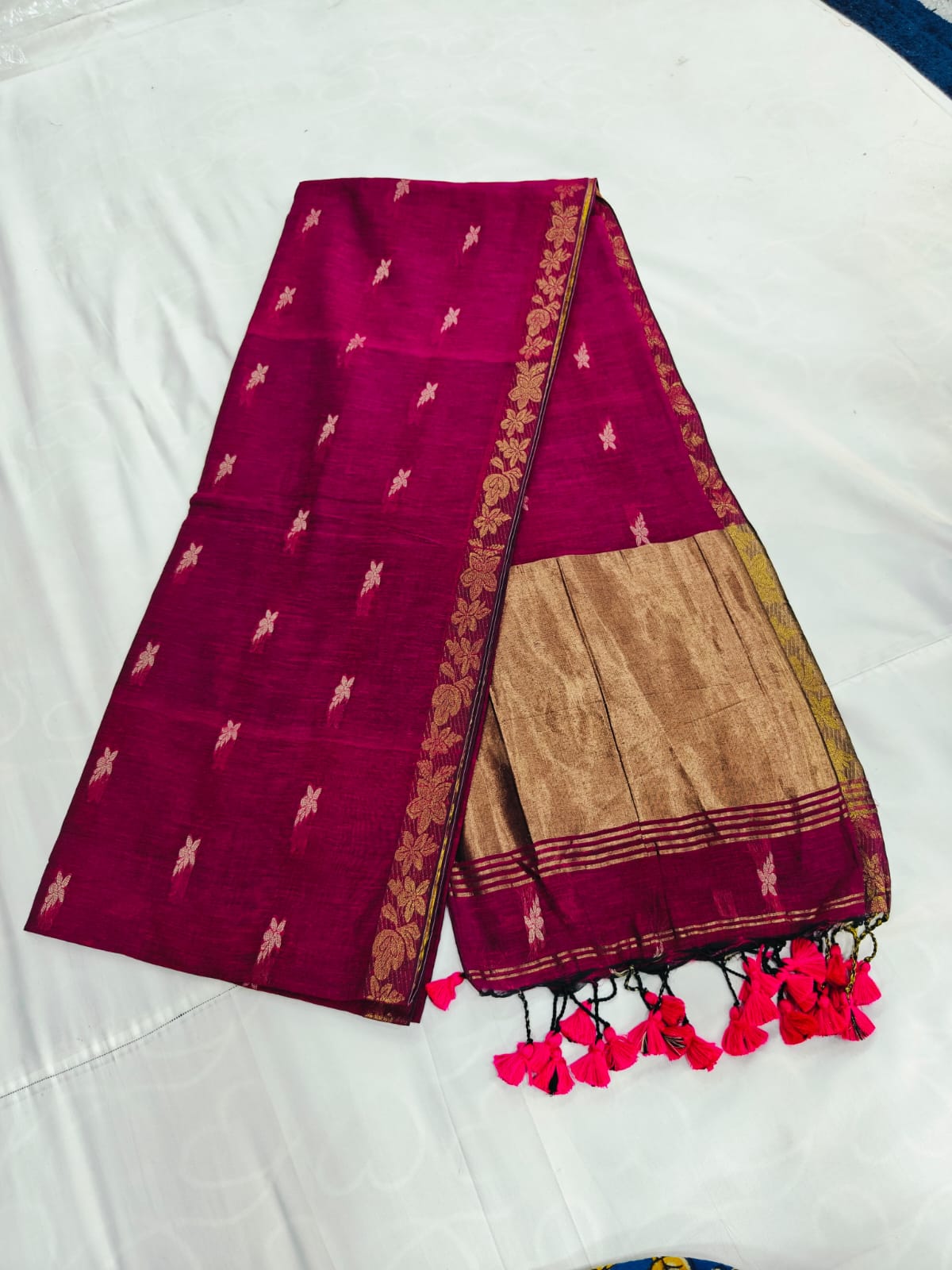 Premium Silk Saree with Golden Zari Border & Tassel Detailing